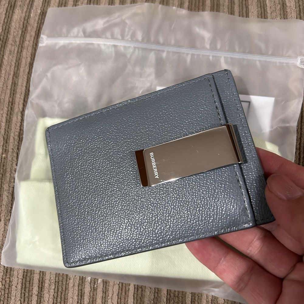 burberry card holder - Picture 4 of 8